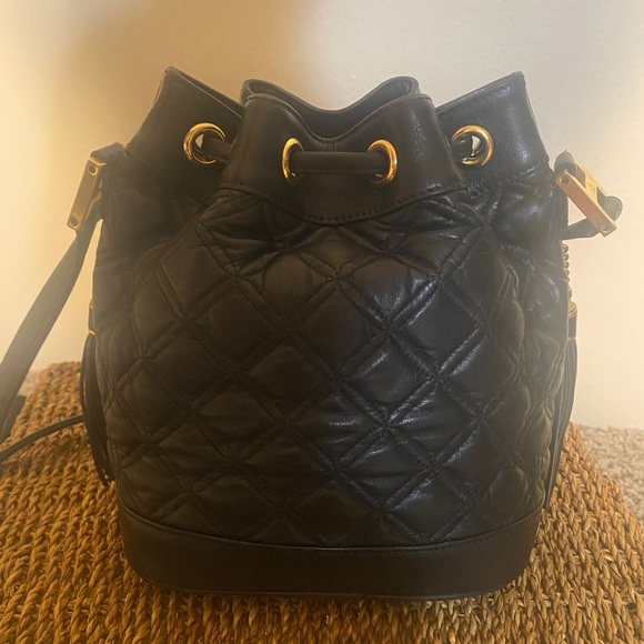 🎊HP Vintage Mini MCM Quilted Bucket Bag - Picture 8 of 17